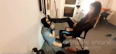 Goddess Sandra D Findom Femdom - Sadic Boots Cleaning [SD 1280P]